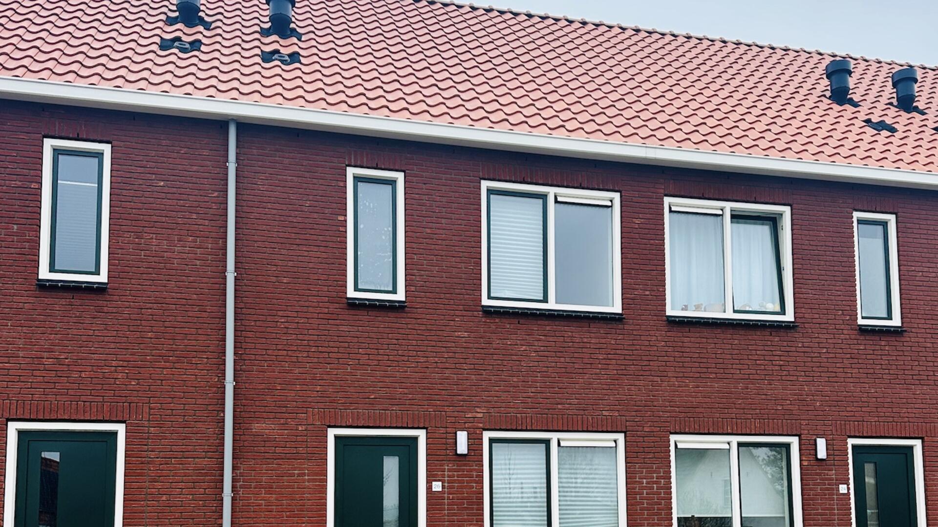 rijtjeswoning met pannendak 